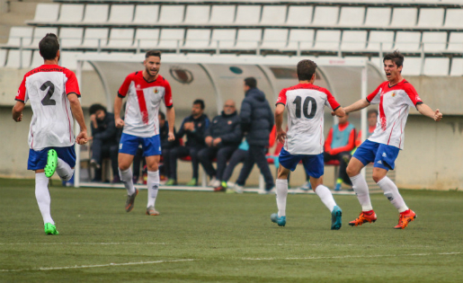 Aquest va ser el darrer cop que l'Hospi va celebrar un gol, el de Xavi Puerto contra l'At. Levante // FOTO: Javi Borrego