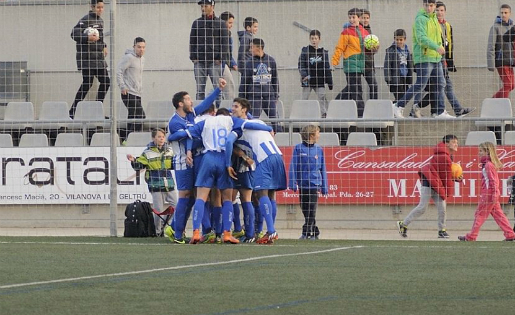L'alegria dels jugadors del Vilanov estava més que justíficada després d'una remuntada de líder // FOTO: fcsantboia.cat