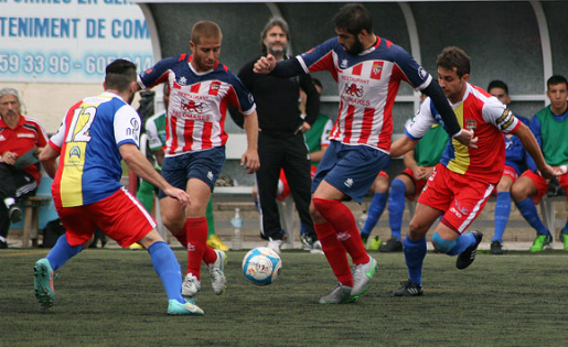 Marc Masip i Alberto Manga, durant un Vilassar-Andorra de la passada temporada / FOTO: ÀXEL AGUILAR