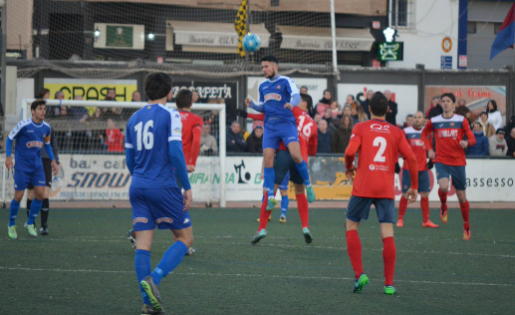 El Balaguer va salvar un punt davant un Reus B que es va avançar 0-2 // FOTO @reusbcambrils
