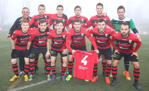 Bonic homenatge de l'EFAC Almacelles al desaparegut Yerai Darias // FOTO: Neko d'Almacelles
