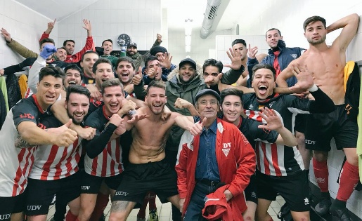 El Viladecans es consolida a la segona posició // FOTO: Twitter Viladecans