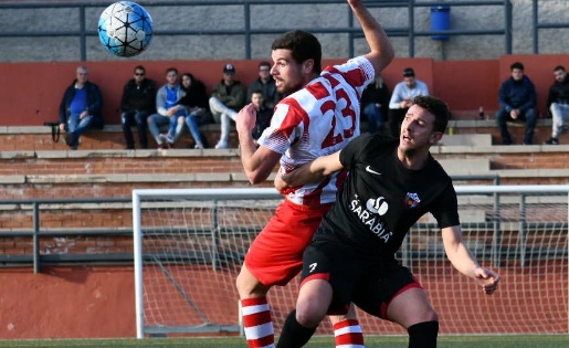 Gràcies a la seva victòria, el Valls continua somiant amb la permanència /7 FOTO: Twitter Futbol Alpicat