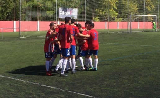 Victòria del Manresa davant d'un Viladecans que perd el liderat // FOTO: @UDViladecans