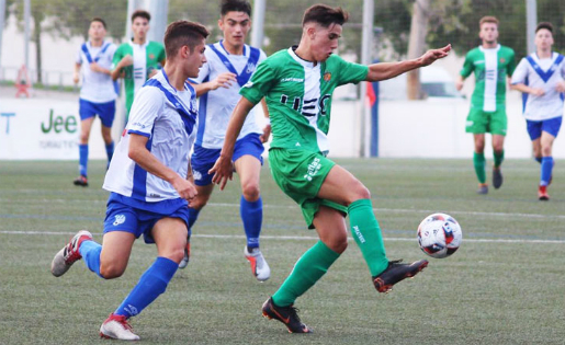Taules al Municipal de Cornellà entre els verds i l'Europa // FOTO: UE Cornellà