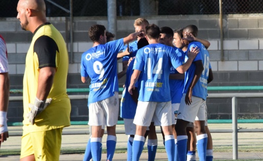 El filial del Lleida frena la ratxa de victòries del Mollerussa // FOTO: lleidaesportiu.cat