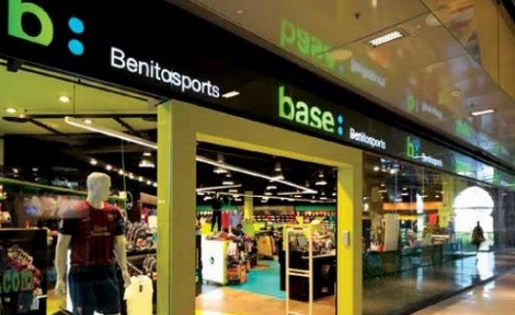 Botiga de BenitoSports al Centre Comercial Arenes de Barcelona