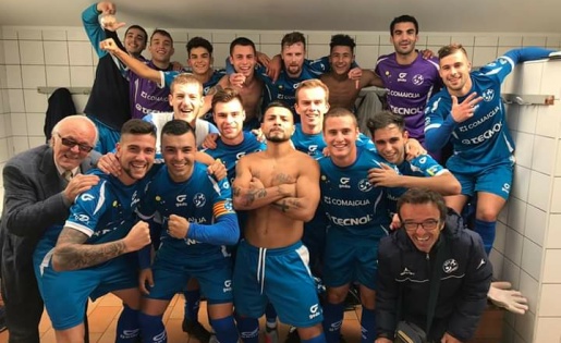 Gran victòria del Cambrils Unió que li permet sortir del descens // FOTO: Facebook Cambrils Unió CF