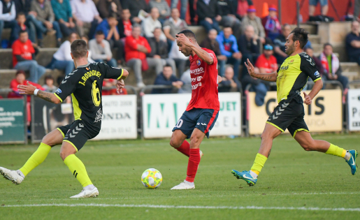 Olot i Nàstic ja es van veure les cares a la Lliga, amb triomf dels de Garrido // FOTO: Nuri Marguí