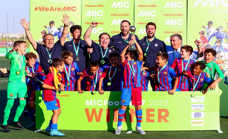 MIC Football 7