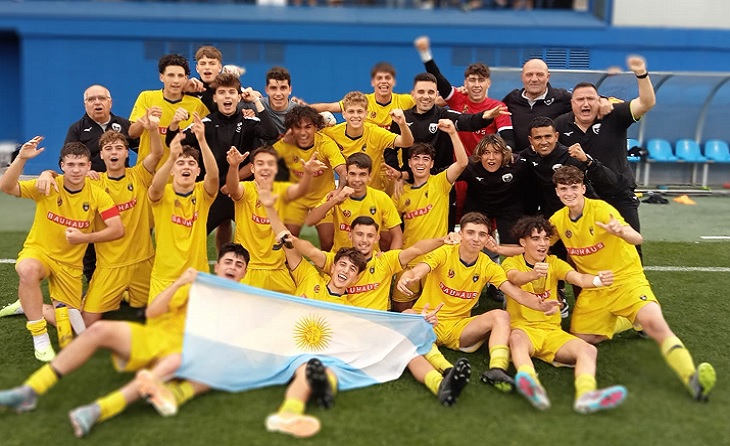 EF Gavà, campió